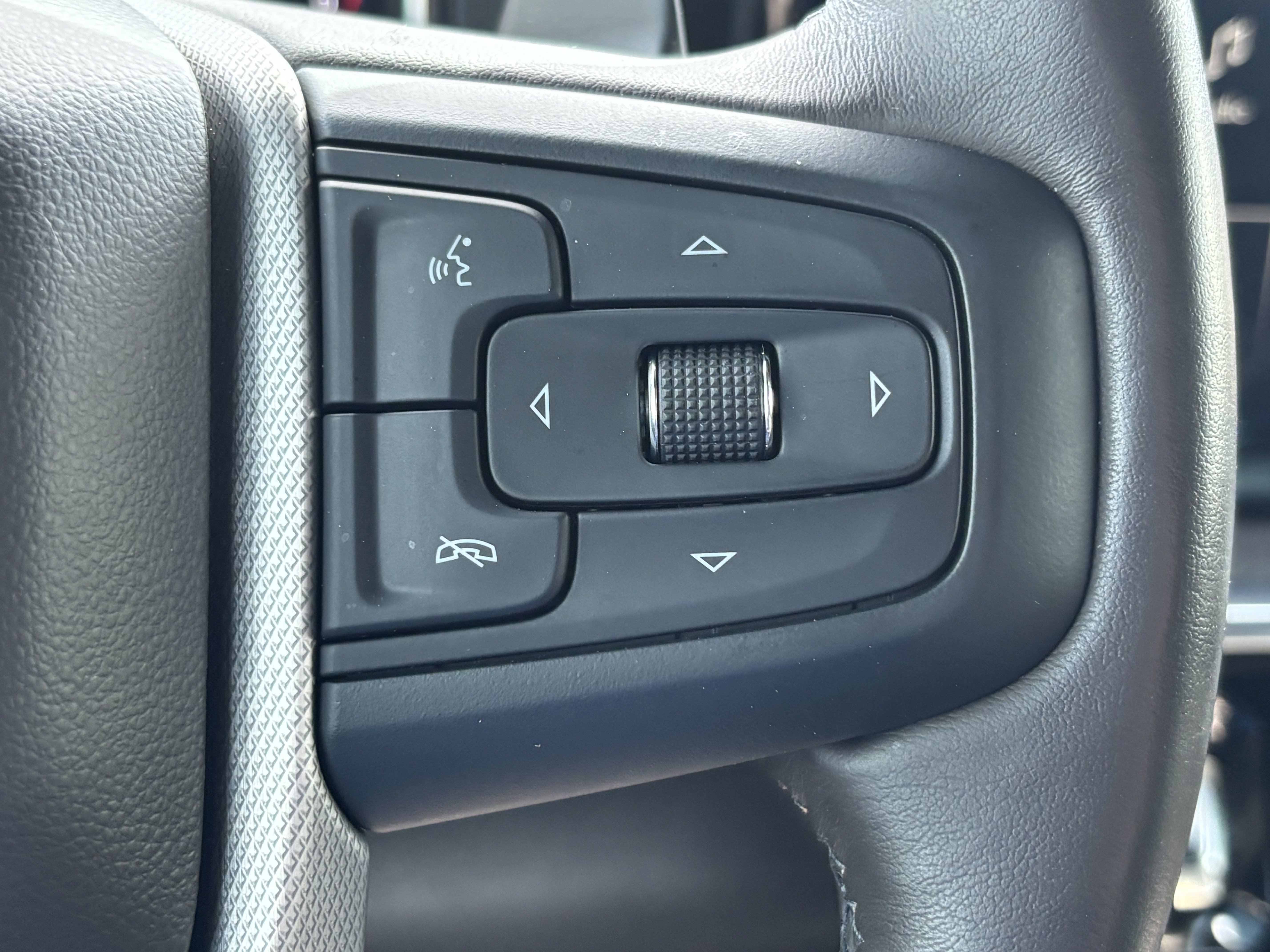 Used 2022 GMC Sierra 1500 Denali w/ Denali Reserve Package image 20