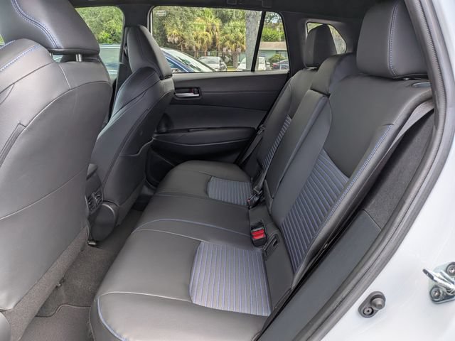Used 2023 Toyota Corolla Cross AWD Hybrid w/ Convenience Package image 13