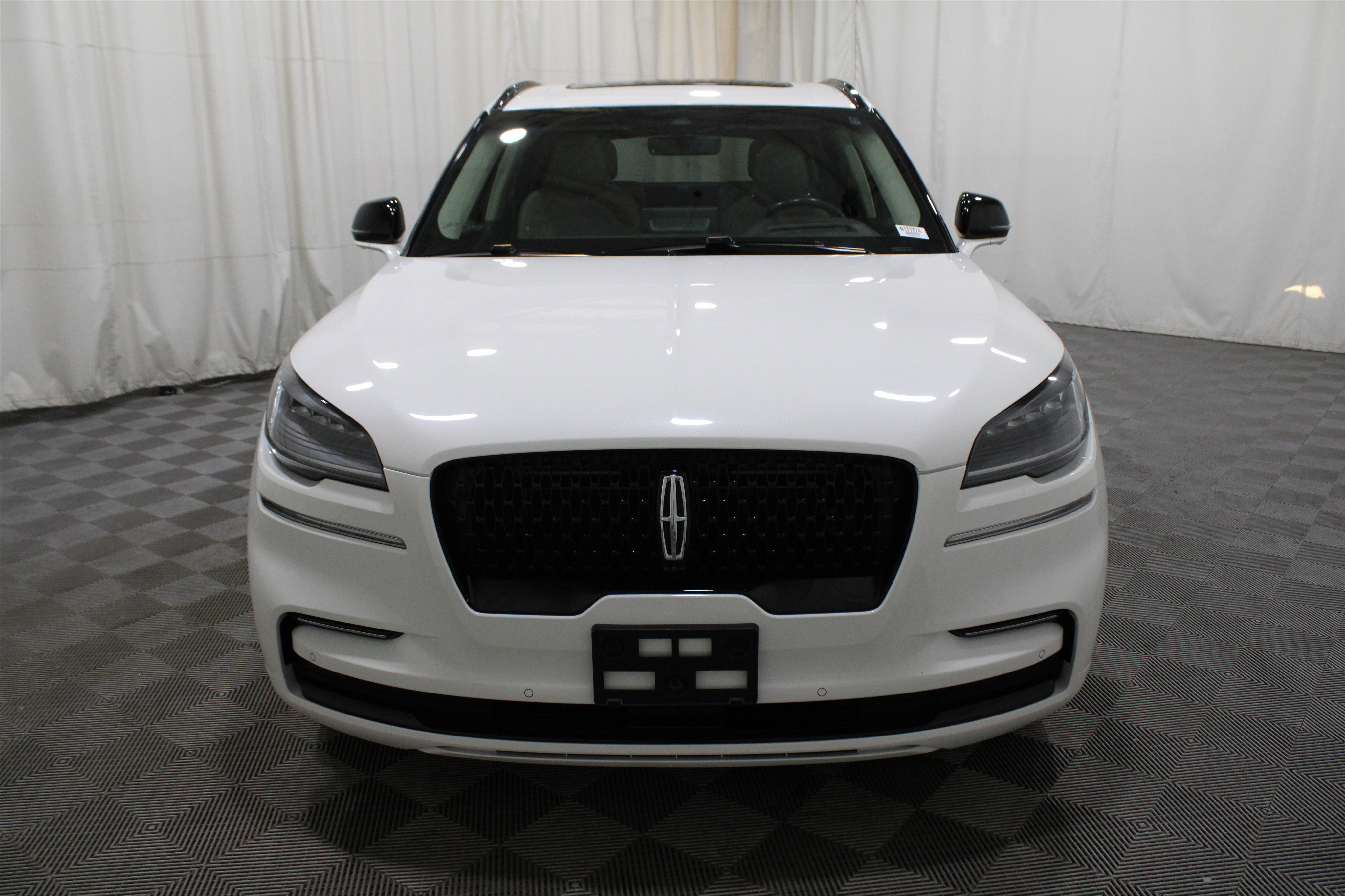 Used 2022 Lincoln Aviator Reserve w/ Equipment Group 201A image 42