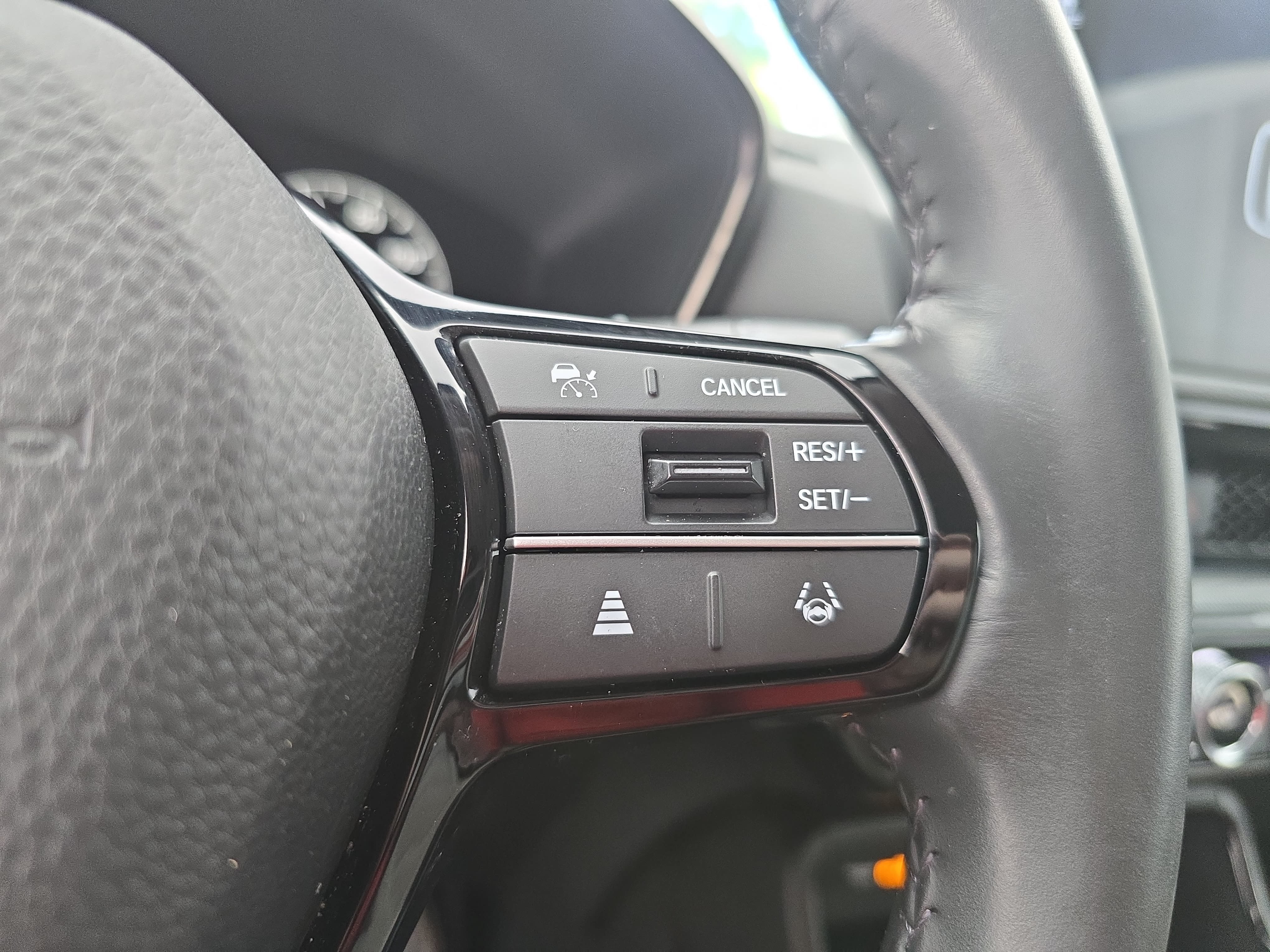 Used 2024 Honda CR-V EX-L image 18