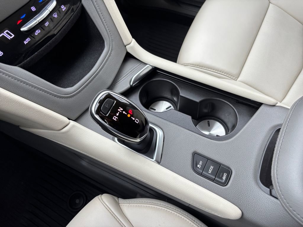 Used 2019 Cadillac XT5 Premium Luxury w/ LPO, Black Ice Package image 21