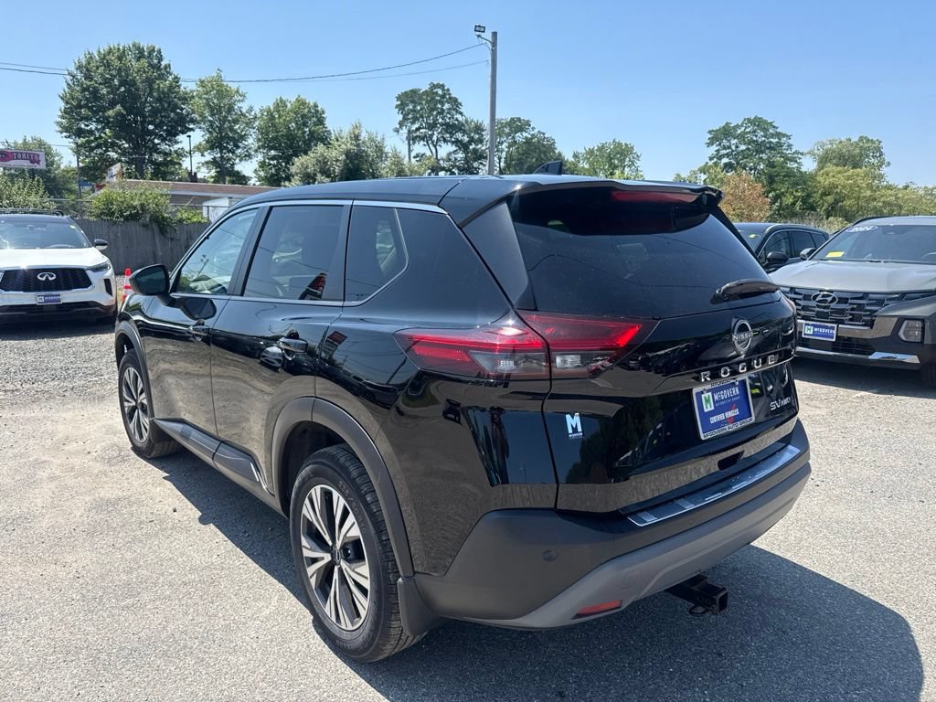 Used 2023 Nissan Rogue SV AWD/4WD image 4
