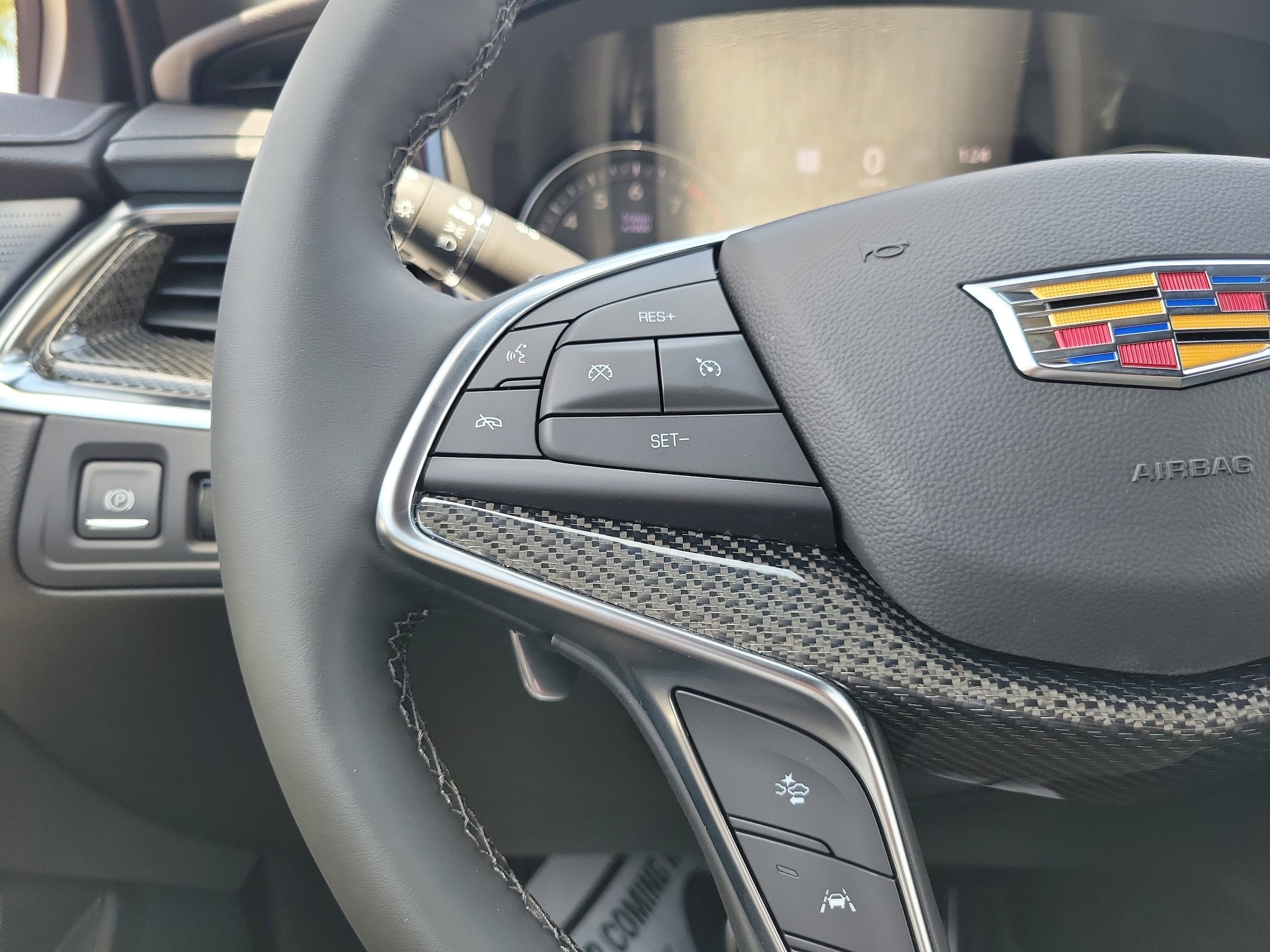 New 2026 Cadillac XT5 Sportv w/ LPO, Red Accent Package AWD/4WD image 31