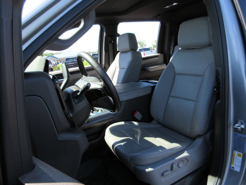 Certified 2025 GMC Sierra 2500 SLT w/ SLT Premium Package AWD/4WD image 24