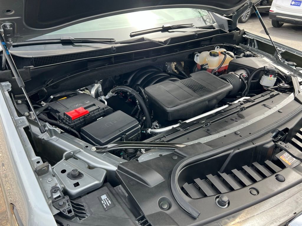 Used 2025 GMC Yukon XL Elevation image 61