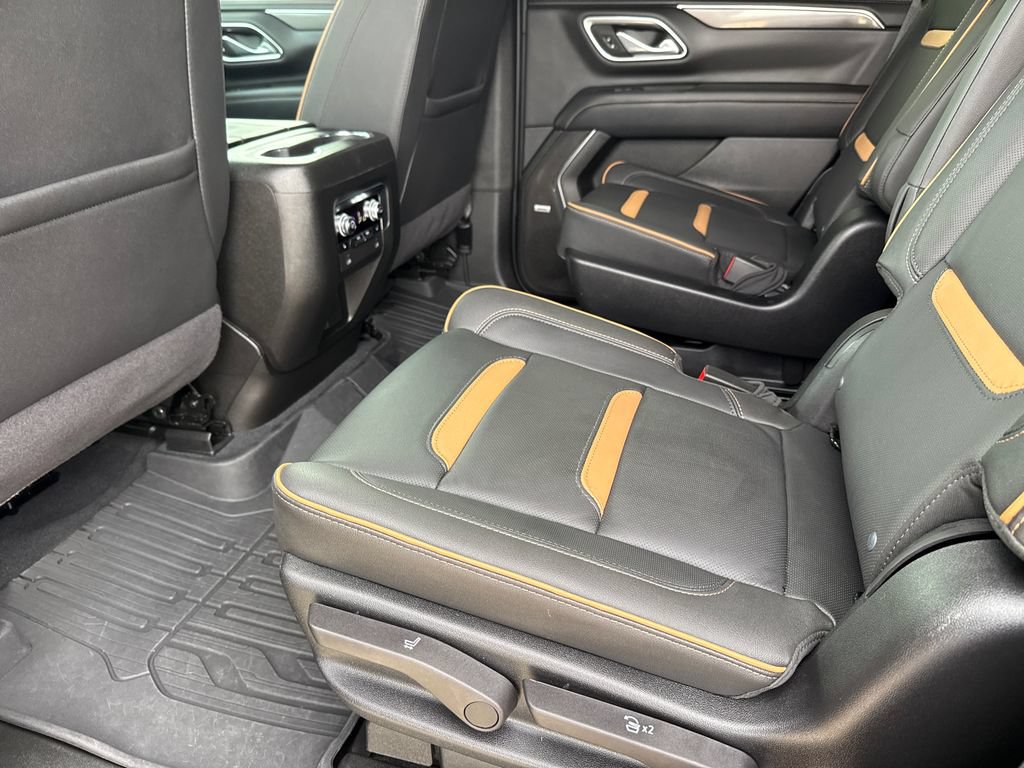 Used 2024 GMC Yukon AT4 w/ Max Trailering Package AWD/4WD image 18