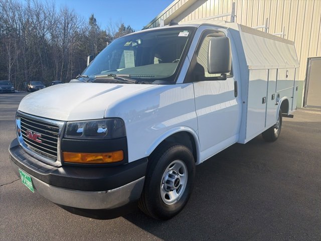 Certified 2022 GMC Savana 3500 Work Van w/ Power Convenience Package image 1