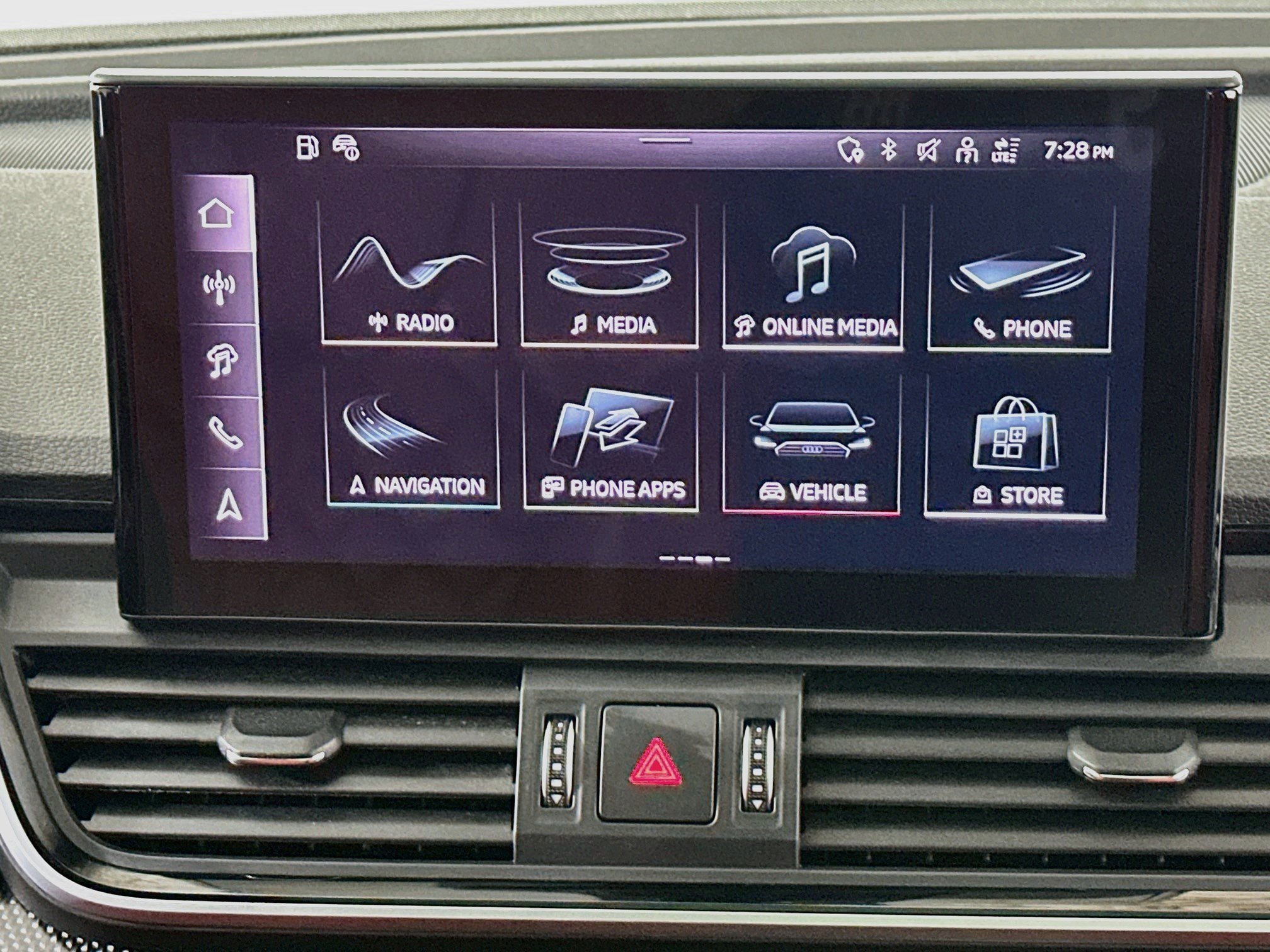 Used 2024 Audi SQ5 Premium Plus w/ Premium Plus Package AWD/4WD image 12