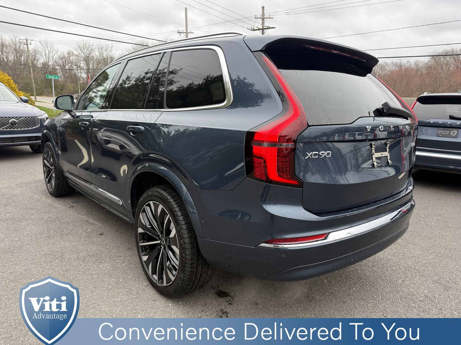 New 2026 Volvo XC90 B5 Plus w/ Protection Package AWD/4WD image 6