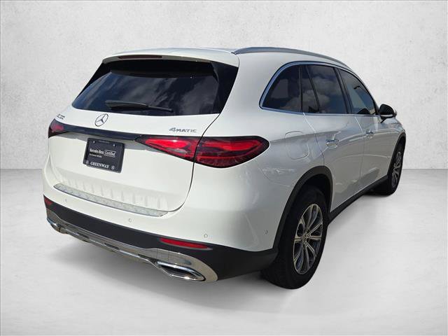 Used 2023 Mercedes-Benz GLC 300 4MATIC image 5