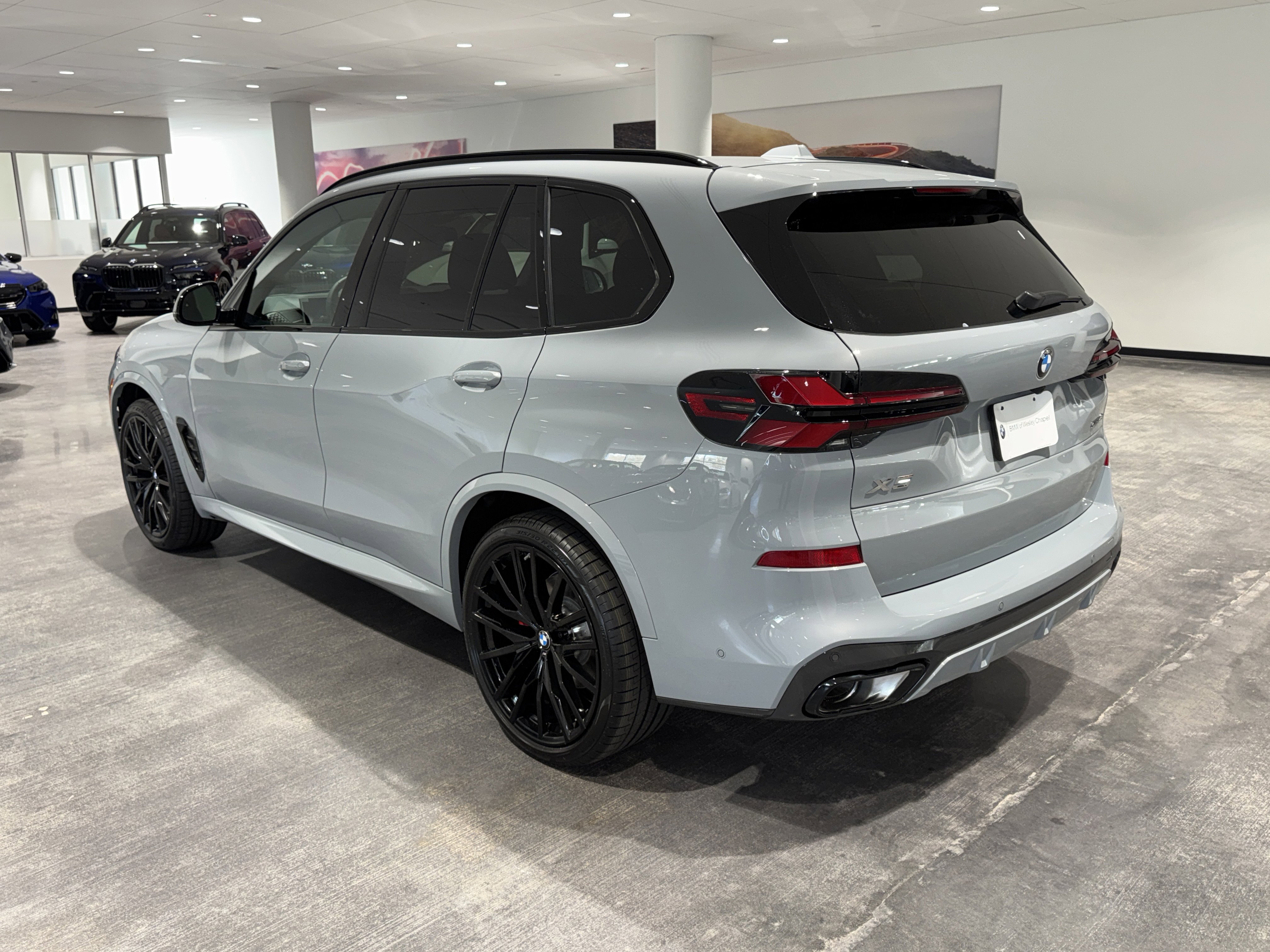 New 2026 BMW X5 sDrive40i w/ M Sport Package image 5