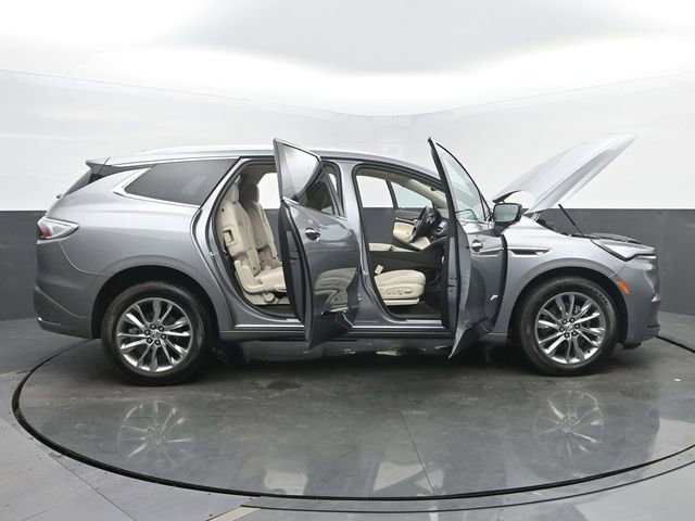 Certified 2024 Buick Enclave Avenir w/ Avenir Technology Package AWD/4WD image 57