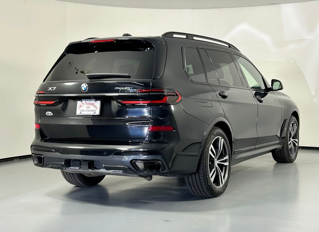 Used 2026 BMW X7 xDrive40i AWD/4WD image 8