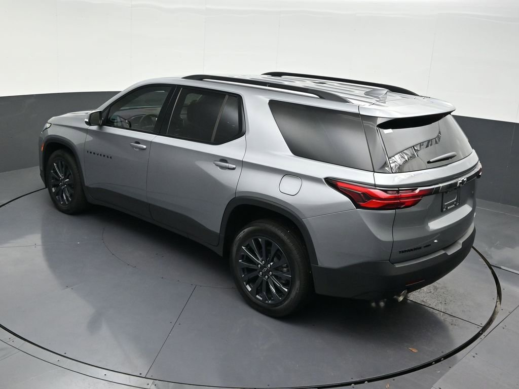 Used 2023 Chevrolet Traverse RS image 21