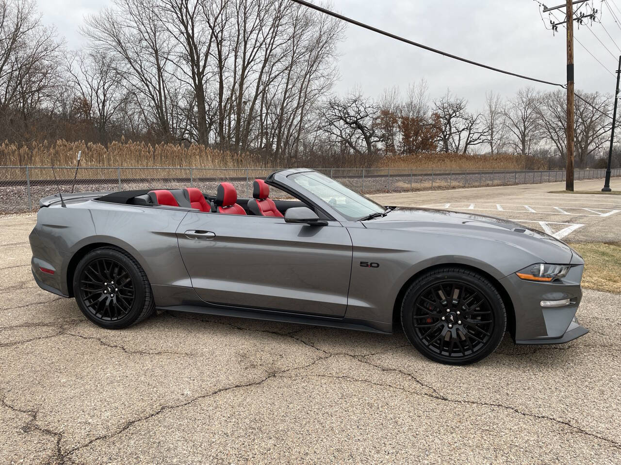 Used 2021 Ford Mustang GT Premium w/ GT Performance Package RWD image 10