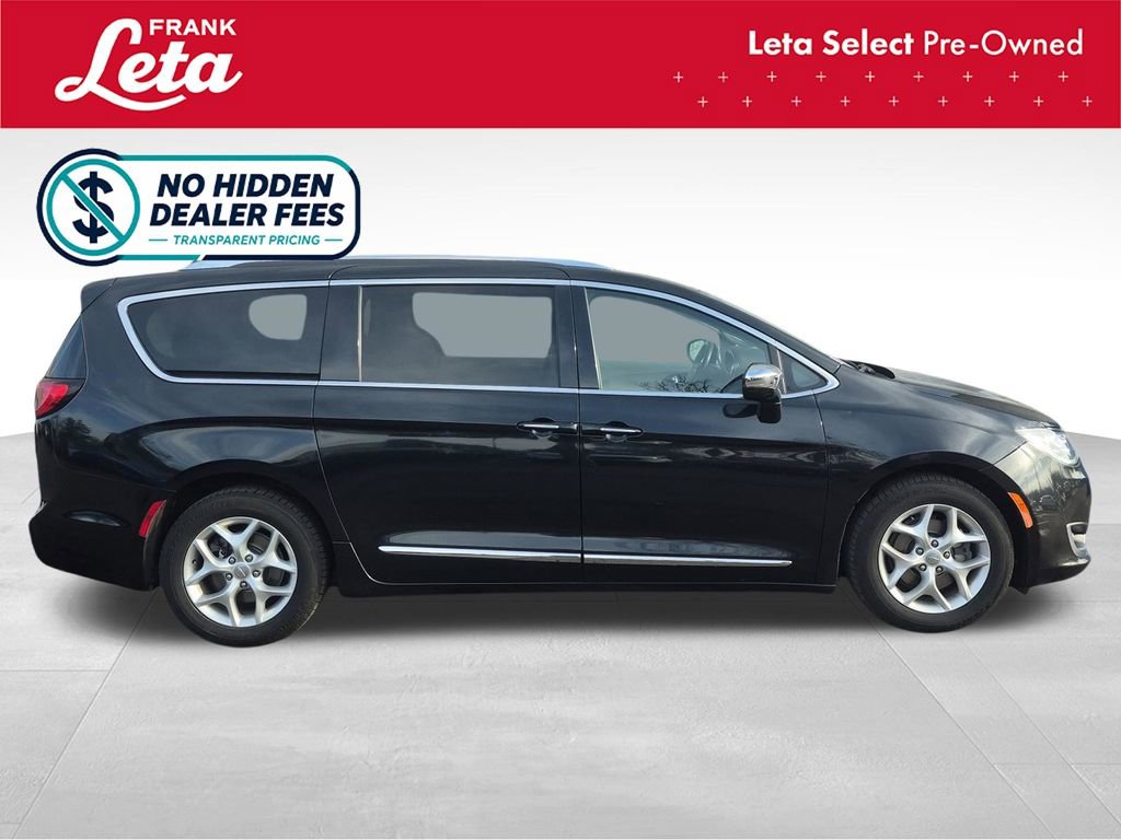 Used 2020 Chrysler Pacifica Limited FWD image 4
