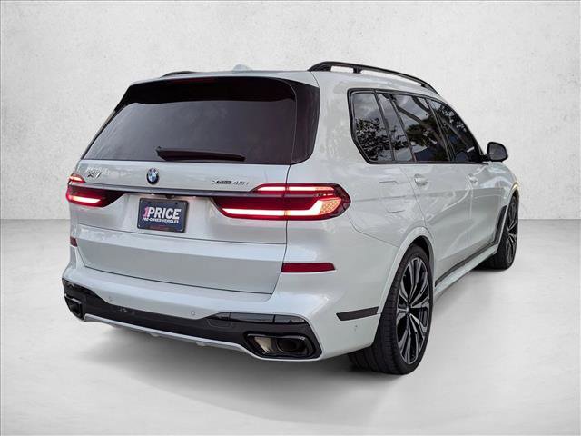 Used 2024 BMW X7 xDrive40i w/ M Sport Package AWD/4WD image 5