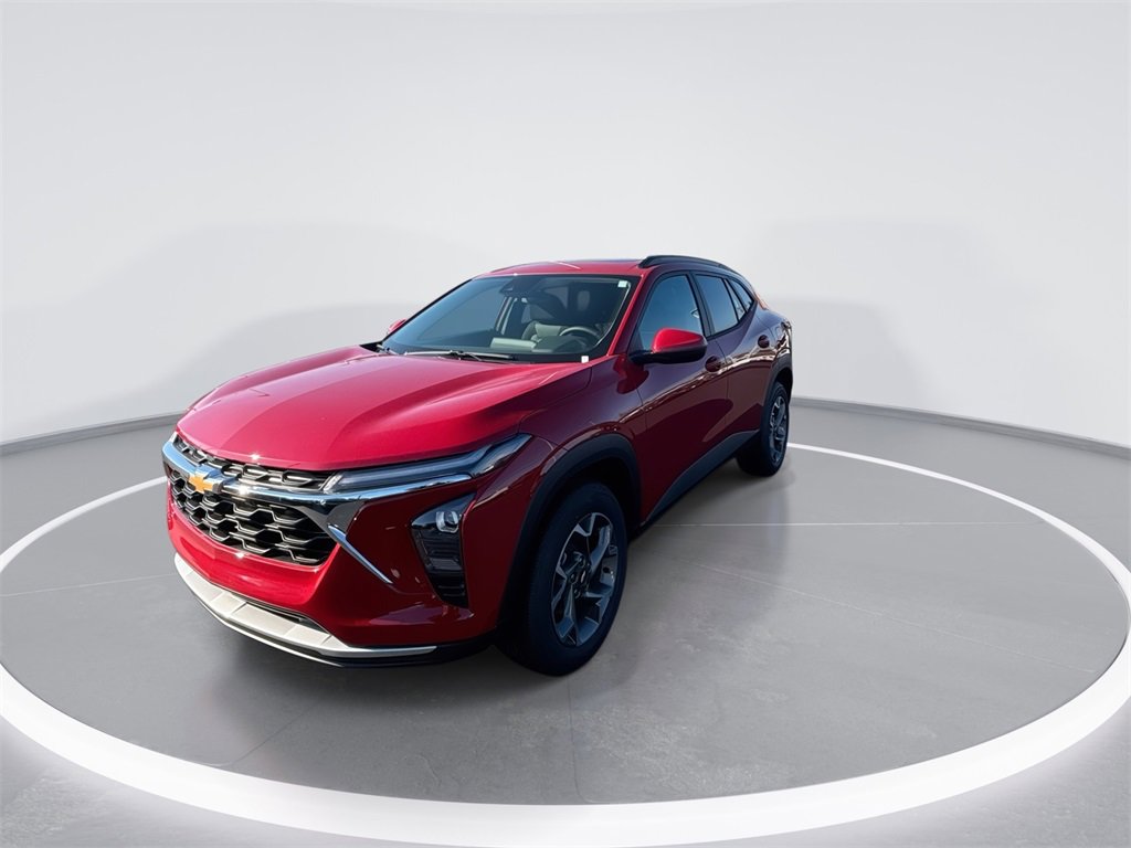 New 2026 Chevrolet Trax LT w/ Sunroof Package image 4