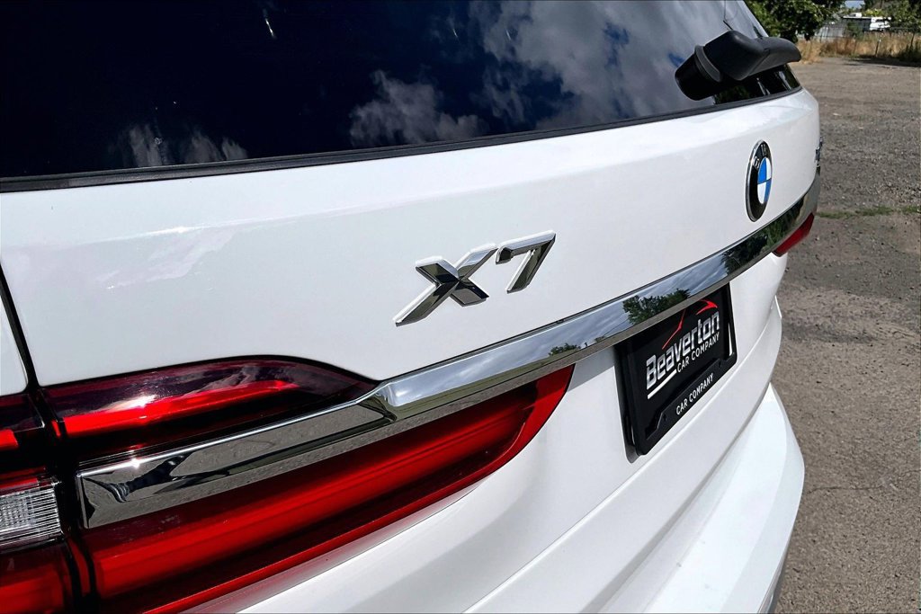 Used 2020 BMW X7 xDrive40i w/ Premium Package AWD/4WD image 33