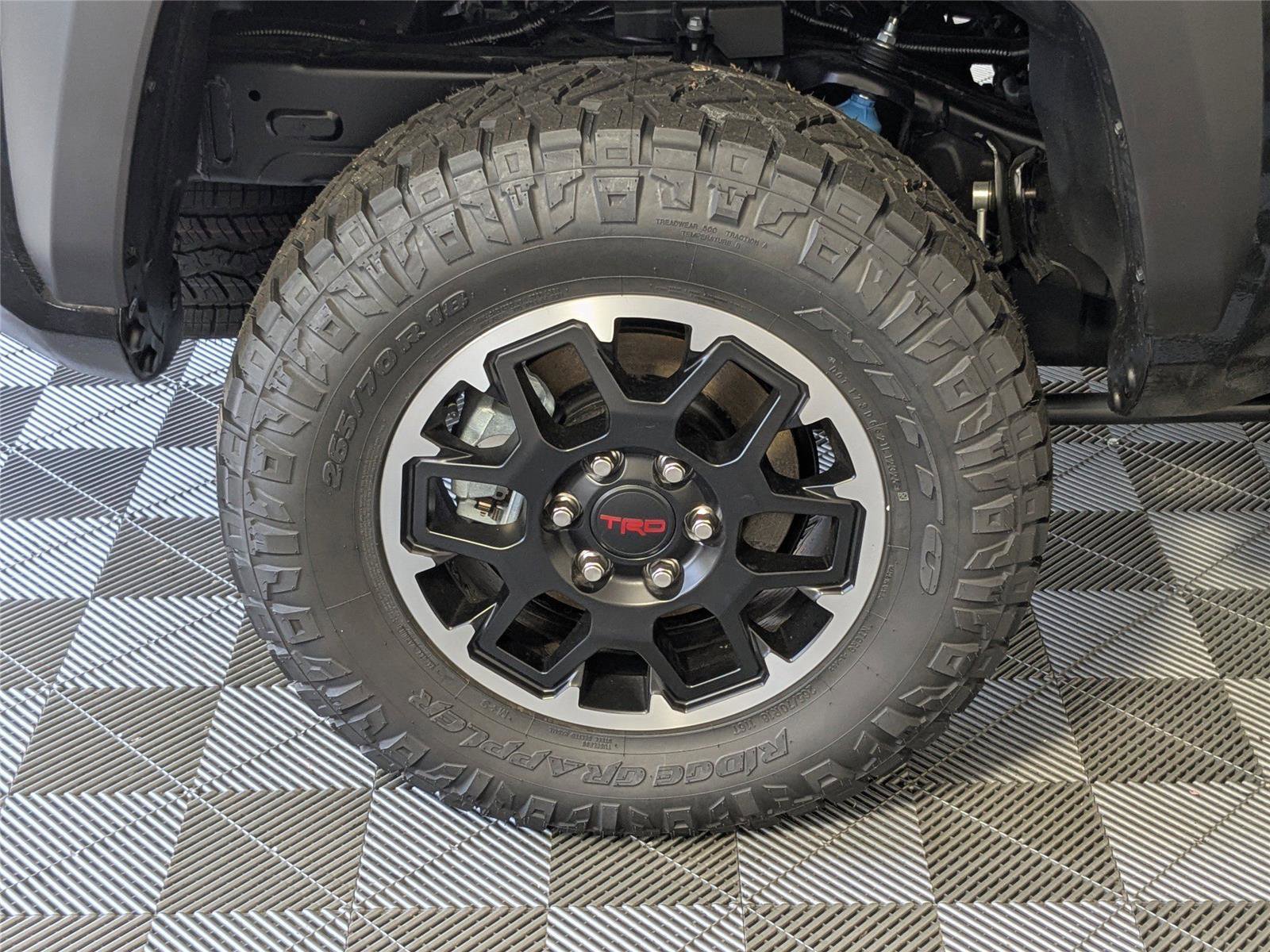 New 2025 Toyota Tacoma TRD Off-Road image 24