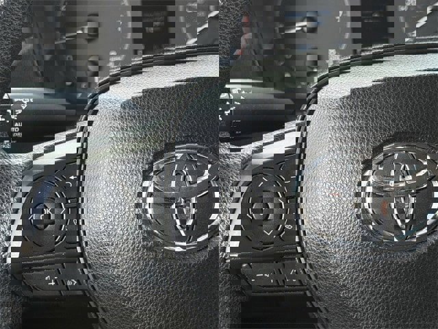 Used 2023 Toyota Corolla LE image 14