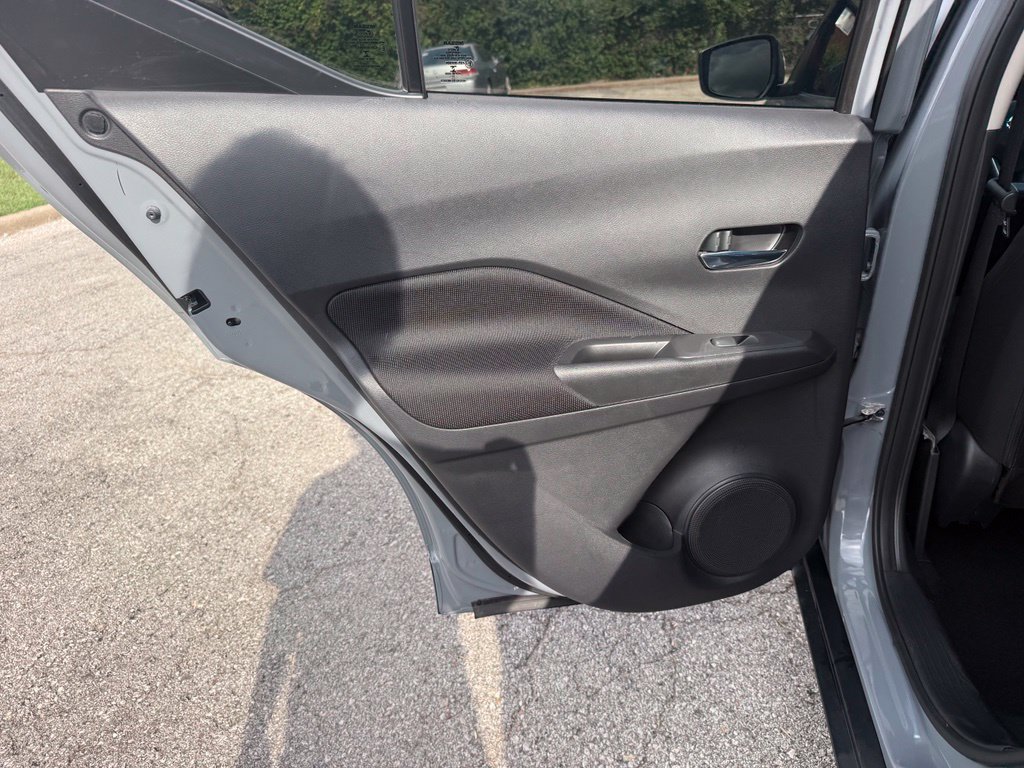 Used 2021 Nissan Kicks SV FWD image 29