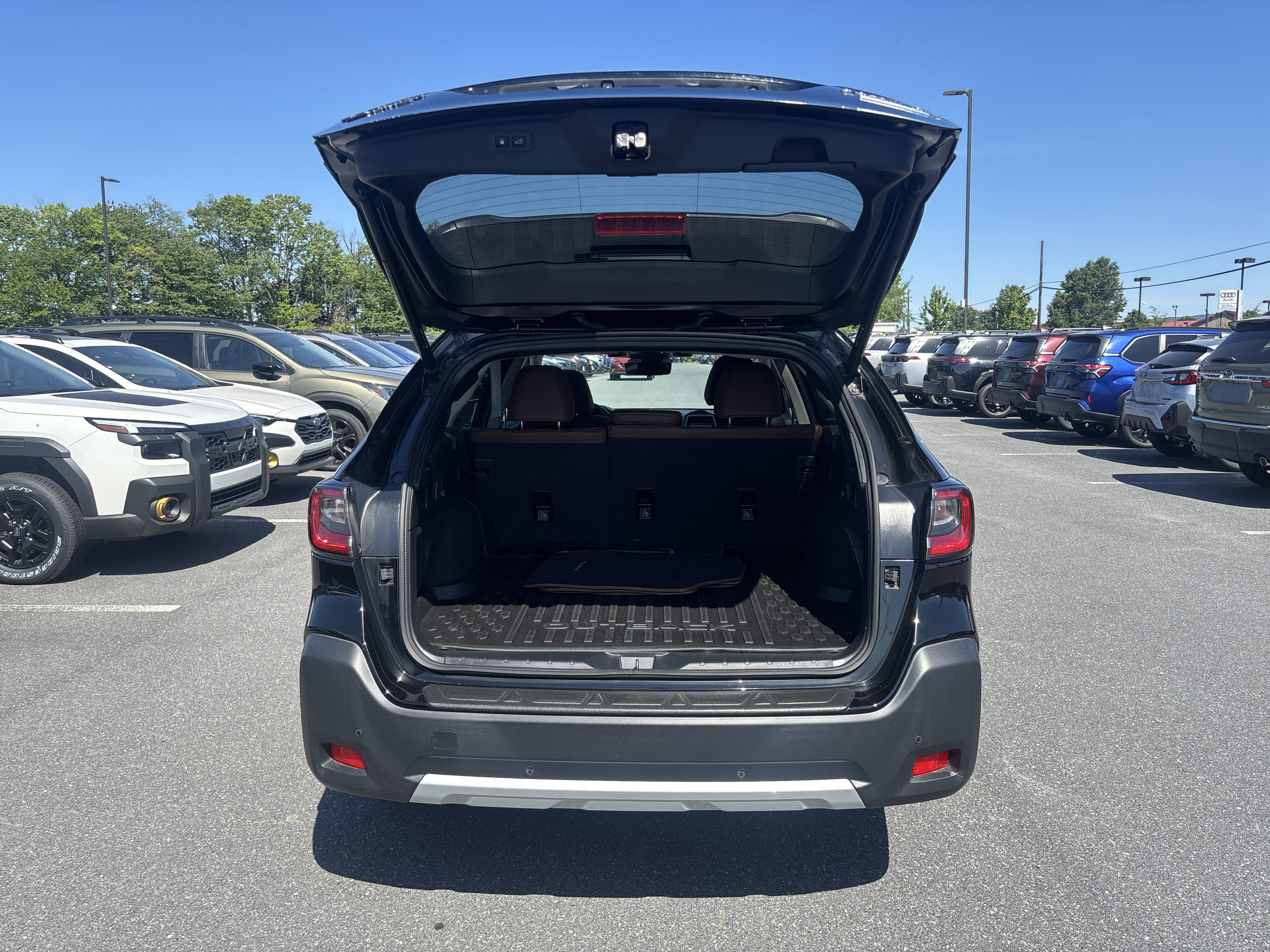 Certified 2024 Subaru Outback Touring AWD/4WD image 28