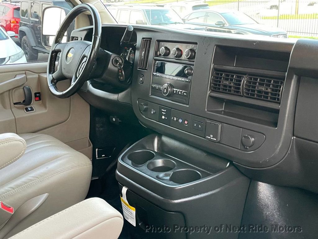 Used 2020 Chevrolet Express 3500 2020 CHEVROLET EXPRESS 3500 V6 w/ Driver Convenience Package image 11