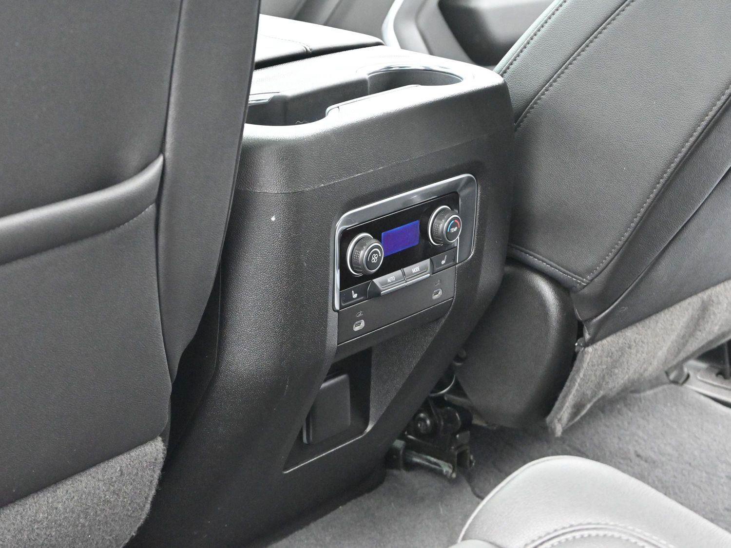 Used 2022 Chevrolet Tahoe Z71 w/ Z71 Off-Road Package image 34