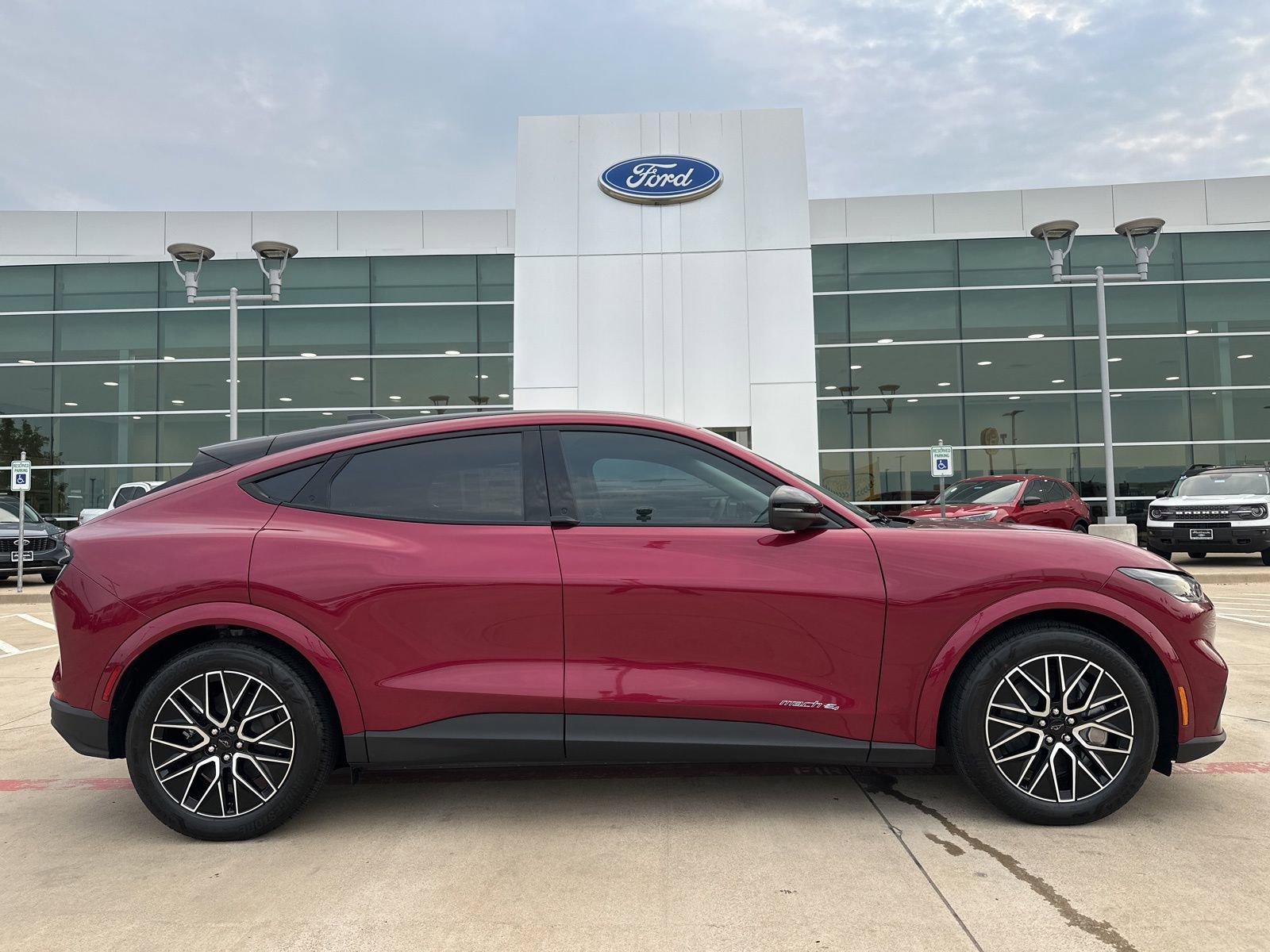 New 2025 Ford Mustang Mach-E Premium image 51