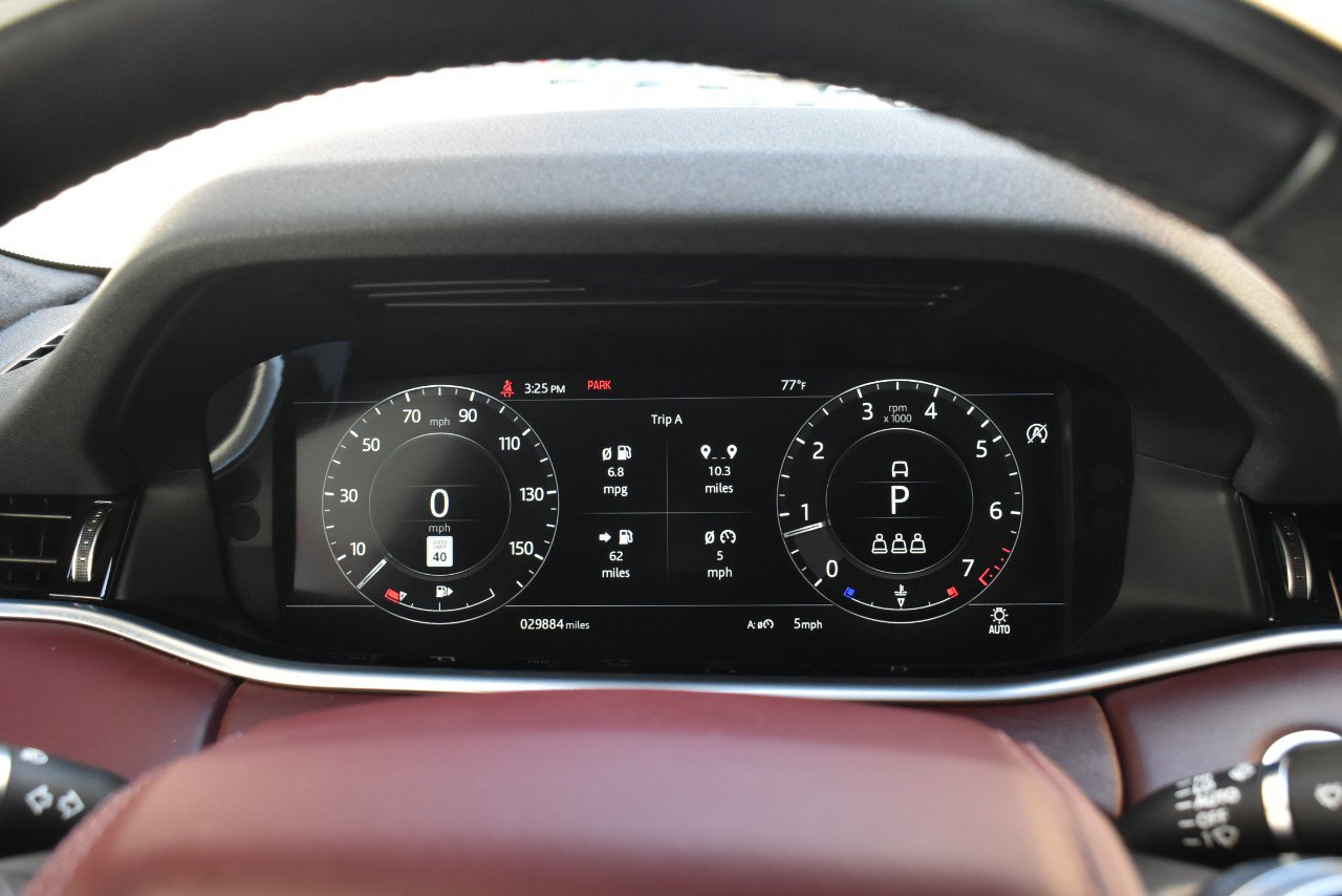 Used 2020 Land Rover Range Rover Evoque SE AWD/4WD image 22