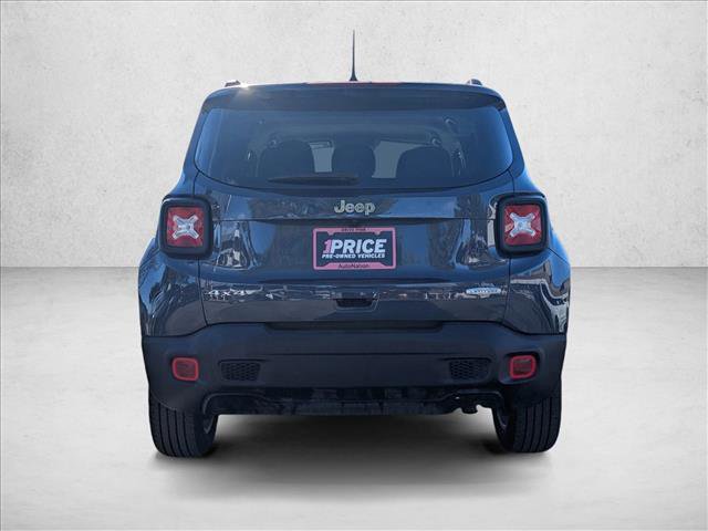 Used 2022 Jeep Renegade Latitude w/ Convenience Group image 6