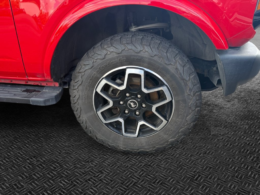 Used 2022 Ford Bronco Outer Banks AWD/4WD image 11