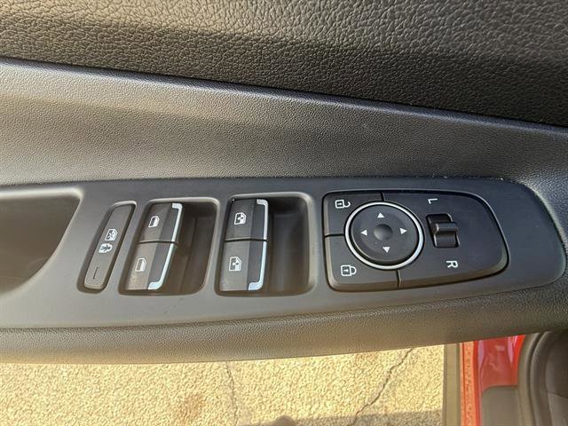 Used 2023 Hyundai Santa Fe SEL w/ Cargo Package image 13