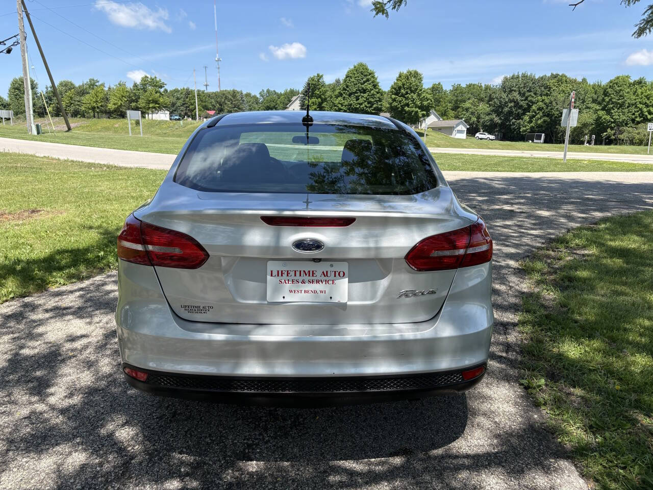 Used 2018 Ford Focus S FWD image 4