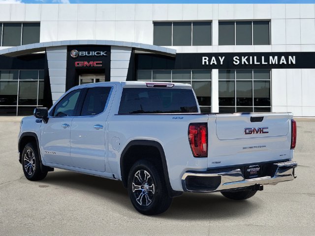 Used 2025 GMC Sierra 1500 SLT AWD/4WD image 4