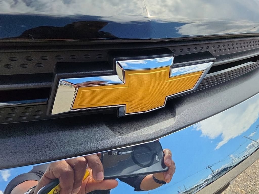 Used 2023 Chevrolet TrailBlazer LT FWD image 28