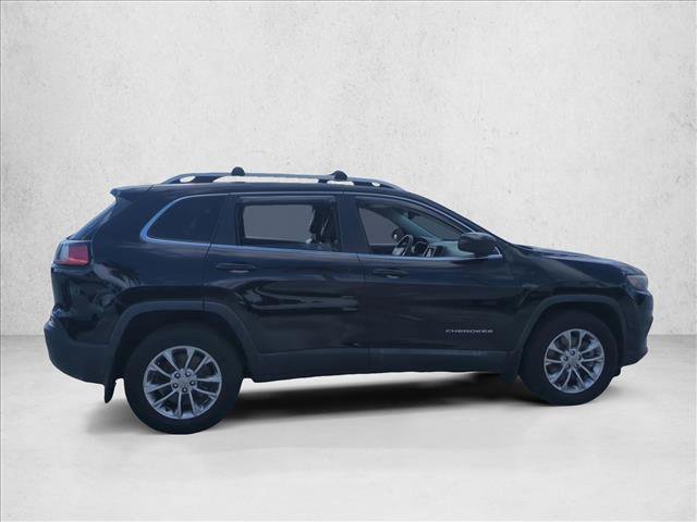 Used 2019 Jeep Cherokee Latitude Plus w/ Comfort/Convenience Group video 4