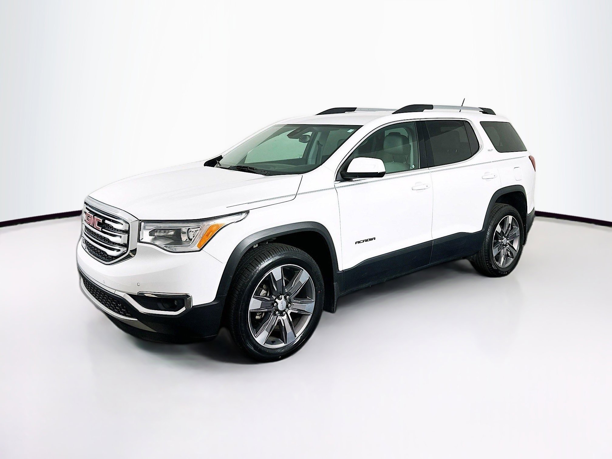 Used 2019 GMC Acadia SLT FWD image 3