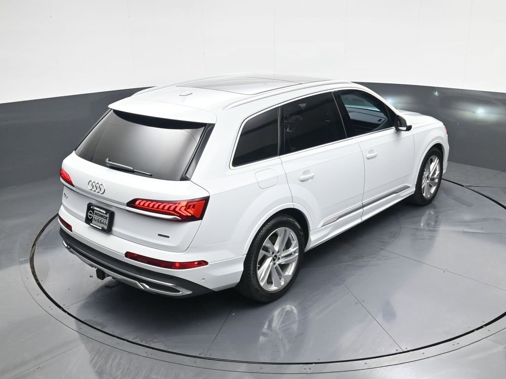 Used 2023 Audi Q7 3.0T Prestige image 32