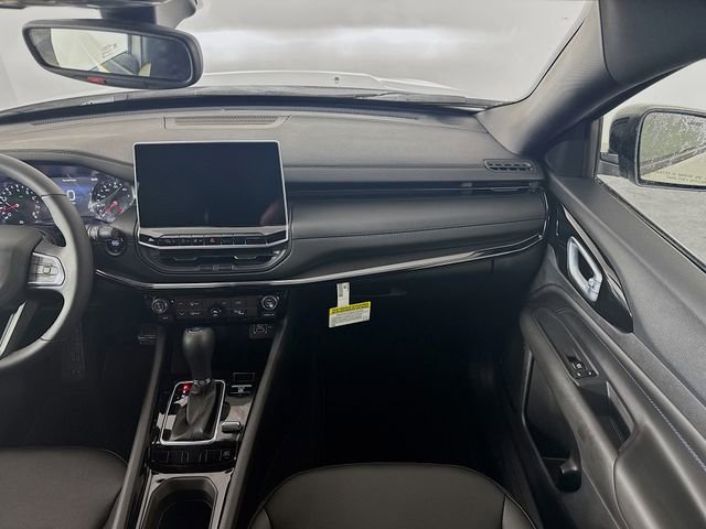 New 2026 Jeep Compass Latitude image 23