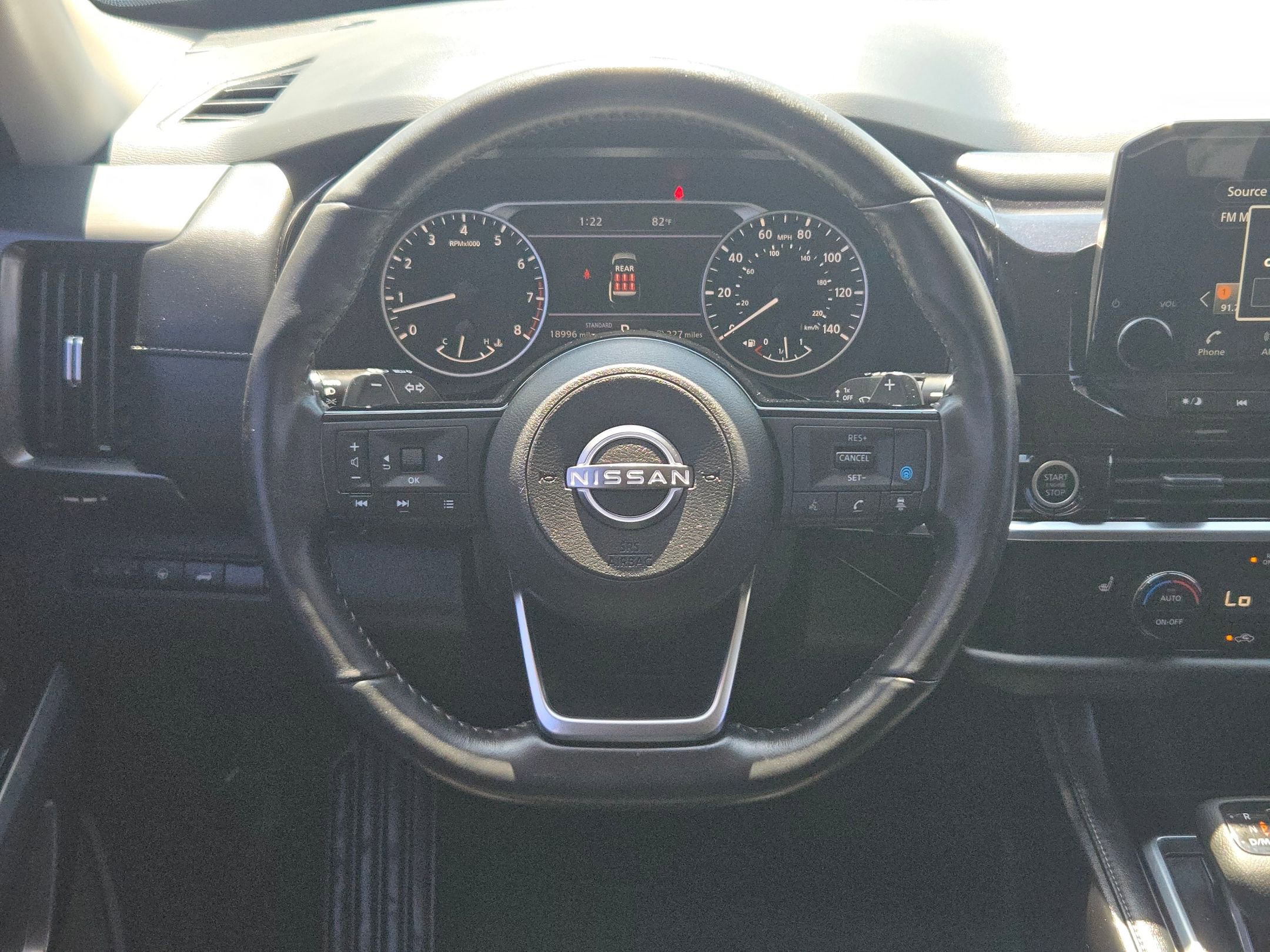 Certified 2024 Nissan Pathfinder SL FWD image 27