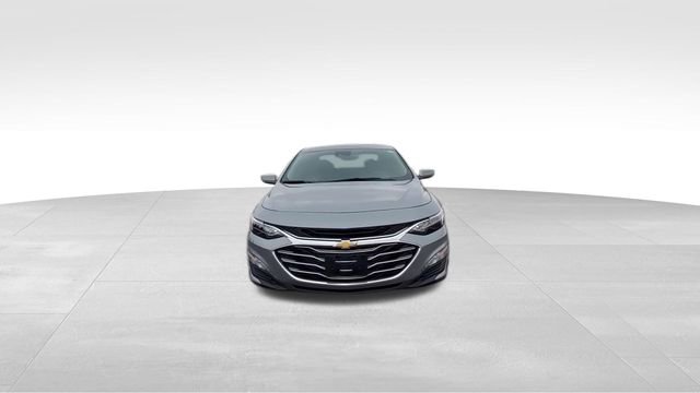 Used 2024 Chevrolet Malibu LT image 3