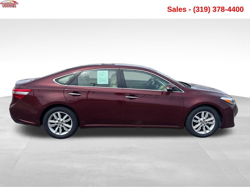 Used 2013 Toyota Avalon XLE FWD image 6