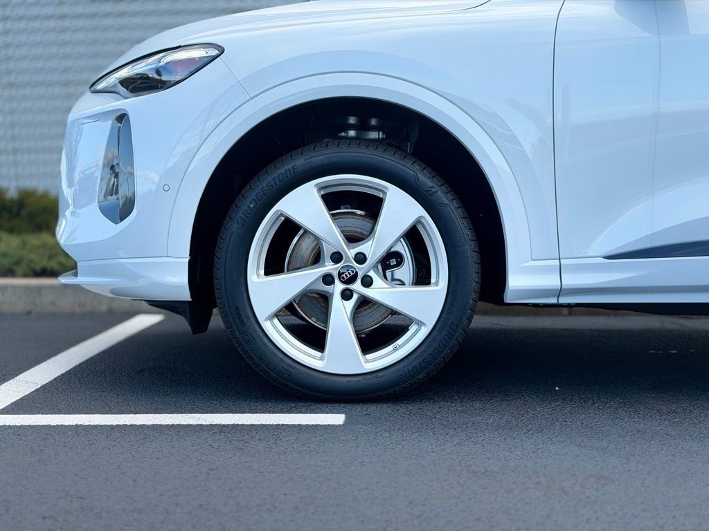 New 2025 Audi Q5 Premium Plus image 3