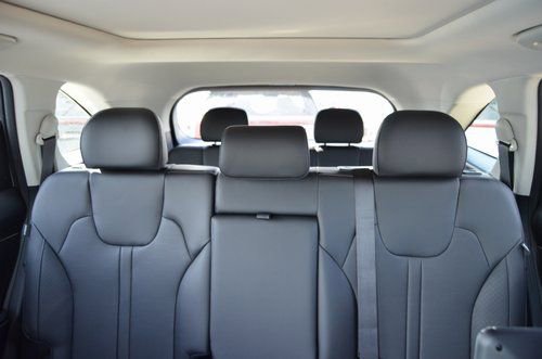 New 2026 Kia Sorento S w/ S Panoramic Sunroof Package image 18