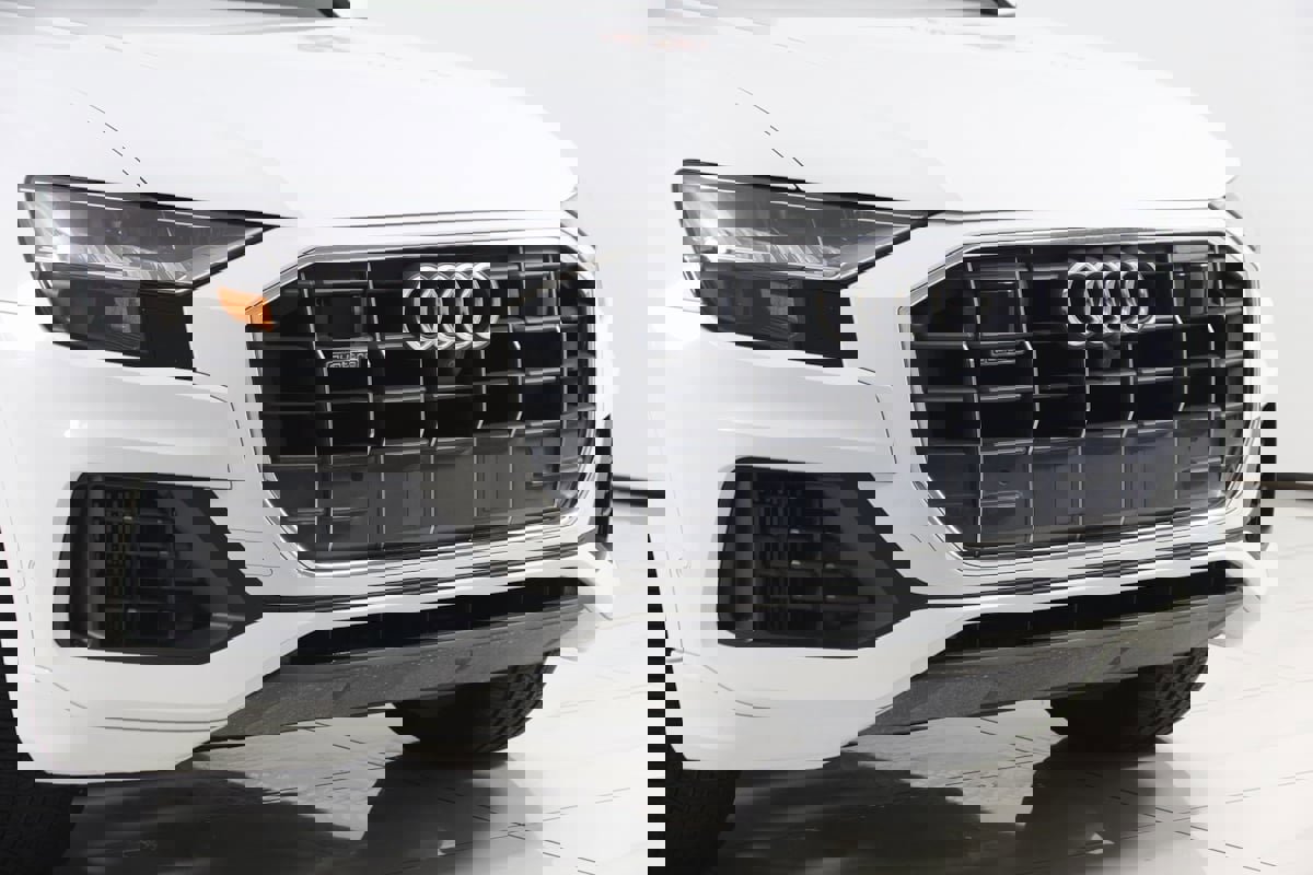 Used 2019 Audi Q8 Prestige image 39