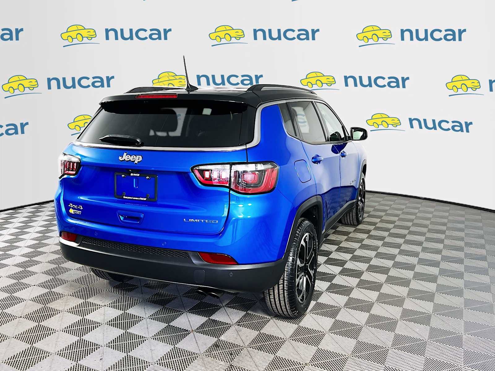 Used 2022 Jeep Compass Limited image 26