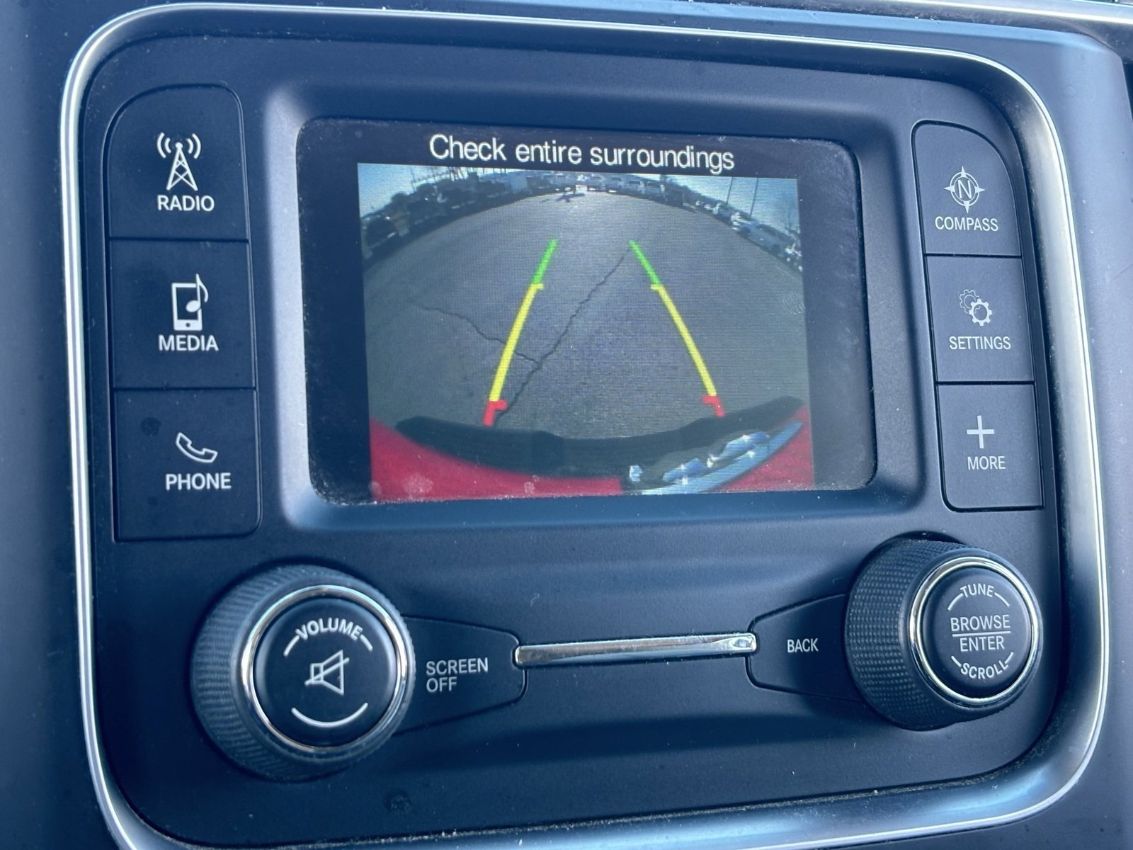 Used 2018 RAM 1500 Classic SLT image 5