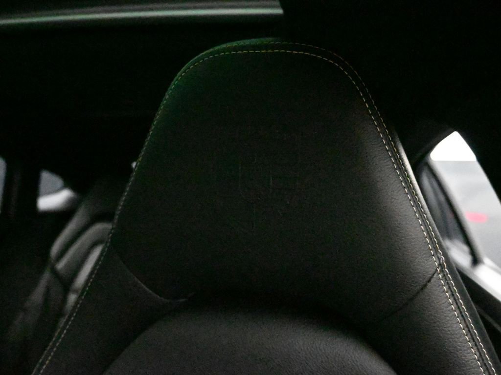 Used 2020 Porsche Panamera 4 image 51